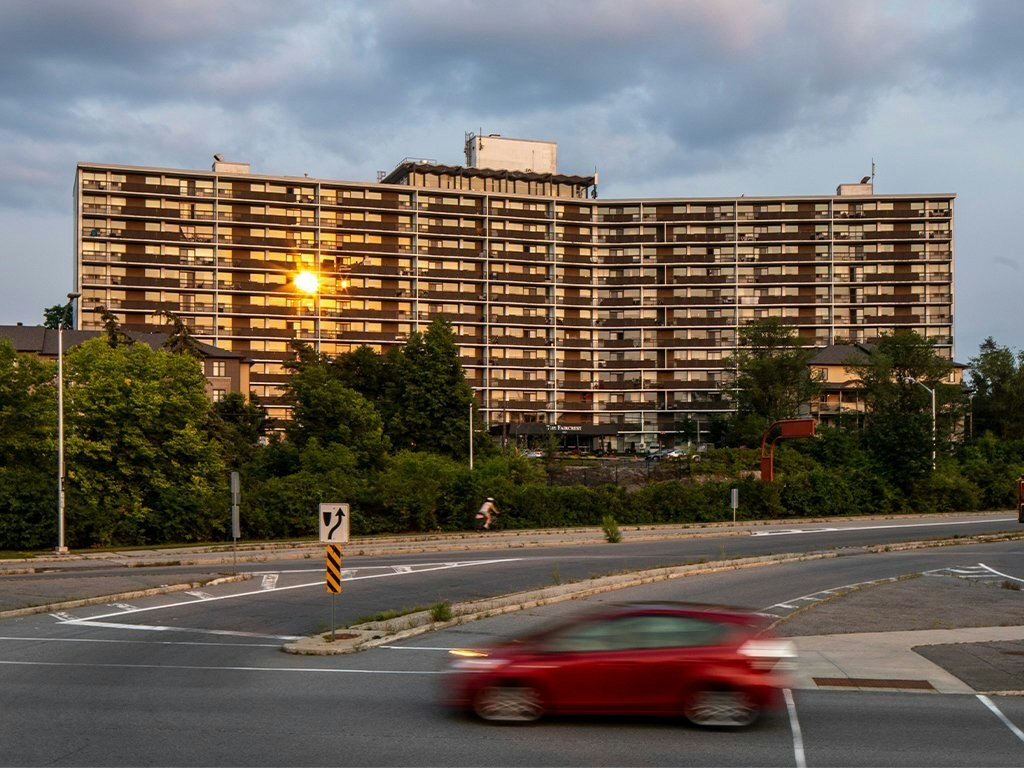 0207-1833 Frobisher Lane, Ottawa, ON, K1G 0E8 - 2