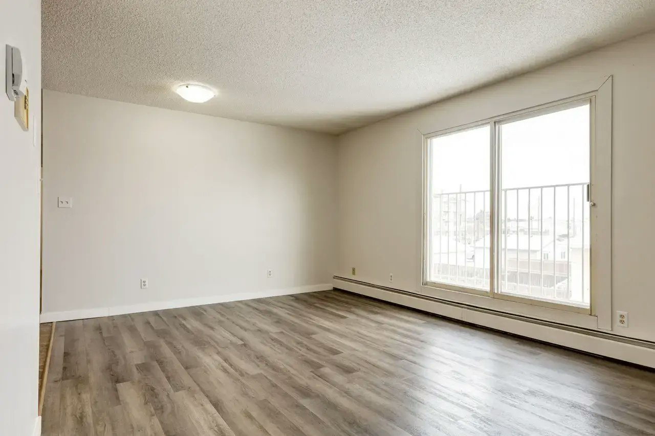 302-4814 46 Street, Camrose, AB, T4V 1G7 - 7