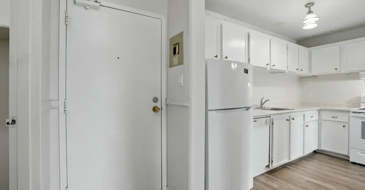 201-403 Pendygrasse Road, Saskatoon, SK, S7M 5C1 - 11