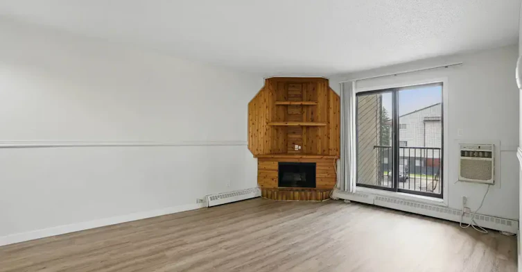 201-403 Pendygrasse Road, Saskatoon, SK, S7M 5C1 - 2