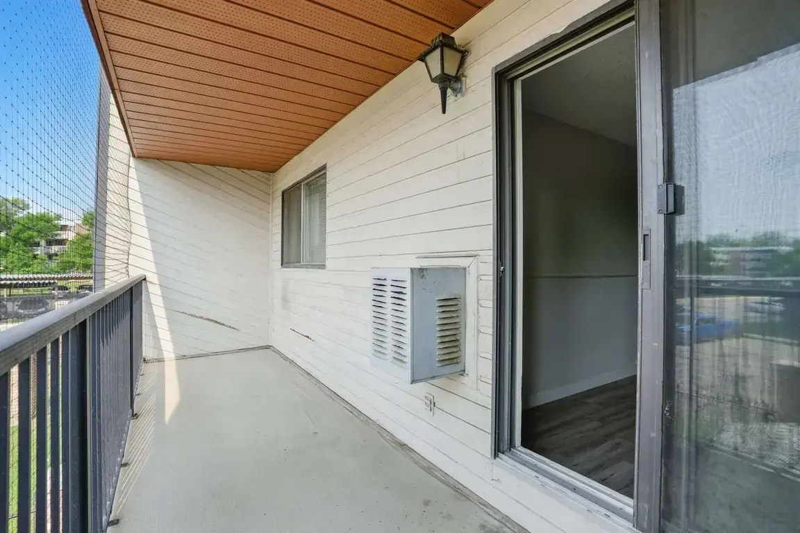 201-403 Pendygrasse Road, Saskatoon, SK, S7M 5C1 - 13