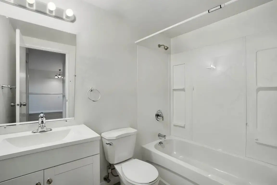 201-403 Pendygrasse Road, Saskatoon, SK, S7M 5C1 - 12