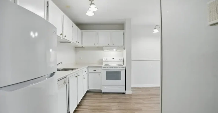 201-403 Pendygrasse Road, Saskatoon, SK, S7M 5C1 - 5