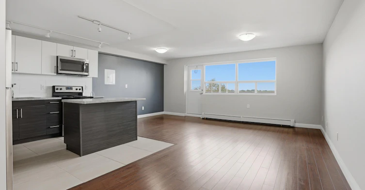 375 Scott Street, St. Catharines, ON, L2M 3W3 - 3