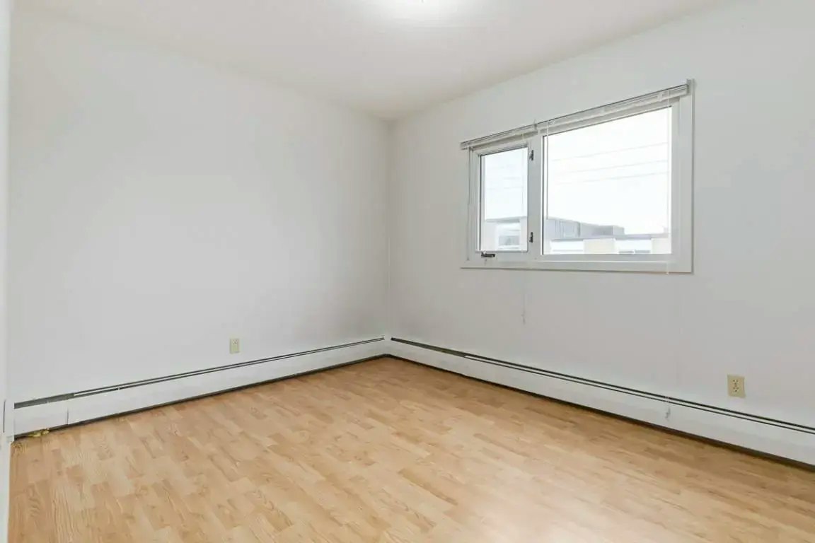 1-85 Froom Crescent, Regina, SK, S4N 1S7 - 7