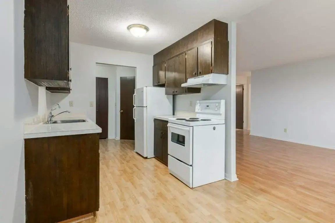 1-85 Froom Crescent, Regina, SK, S4N 1S7 - 4