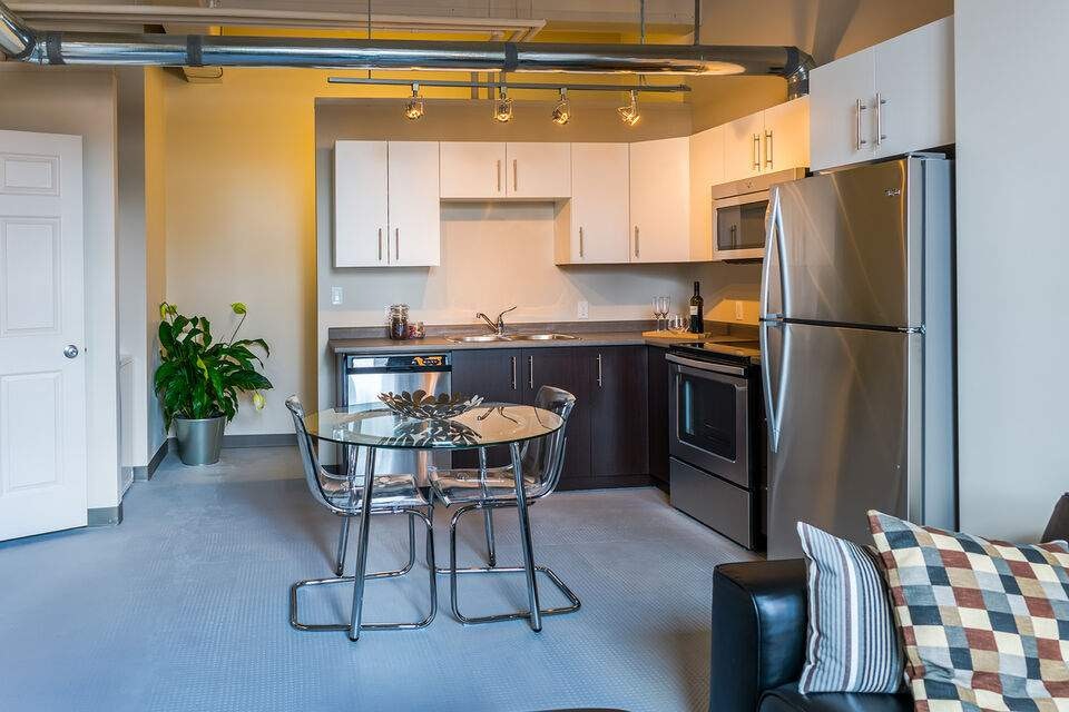 49 Adelaide Street, Winnipeg, MB, R3A 0V7