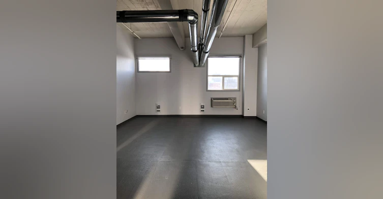 49 Adelaide Street, Winnipeg, MB, R3A 0V7 - 3