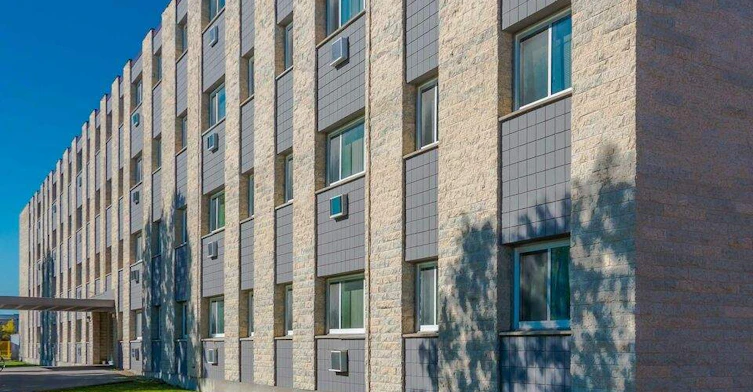 1010 Brazier Street, Winnipeg, MB, R2K 2P4 - 2