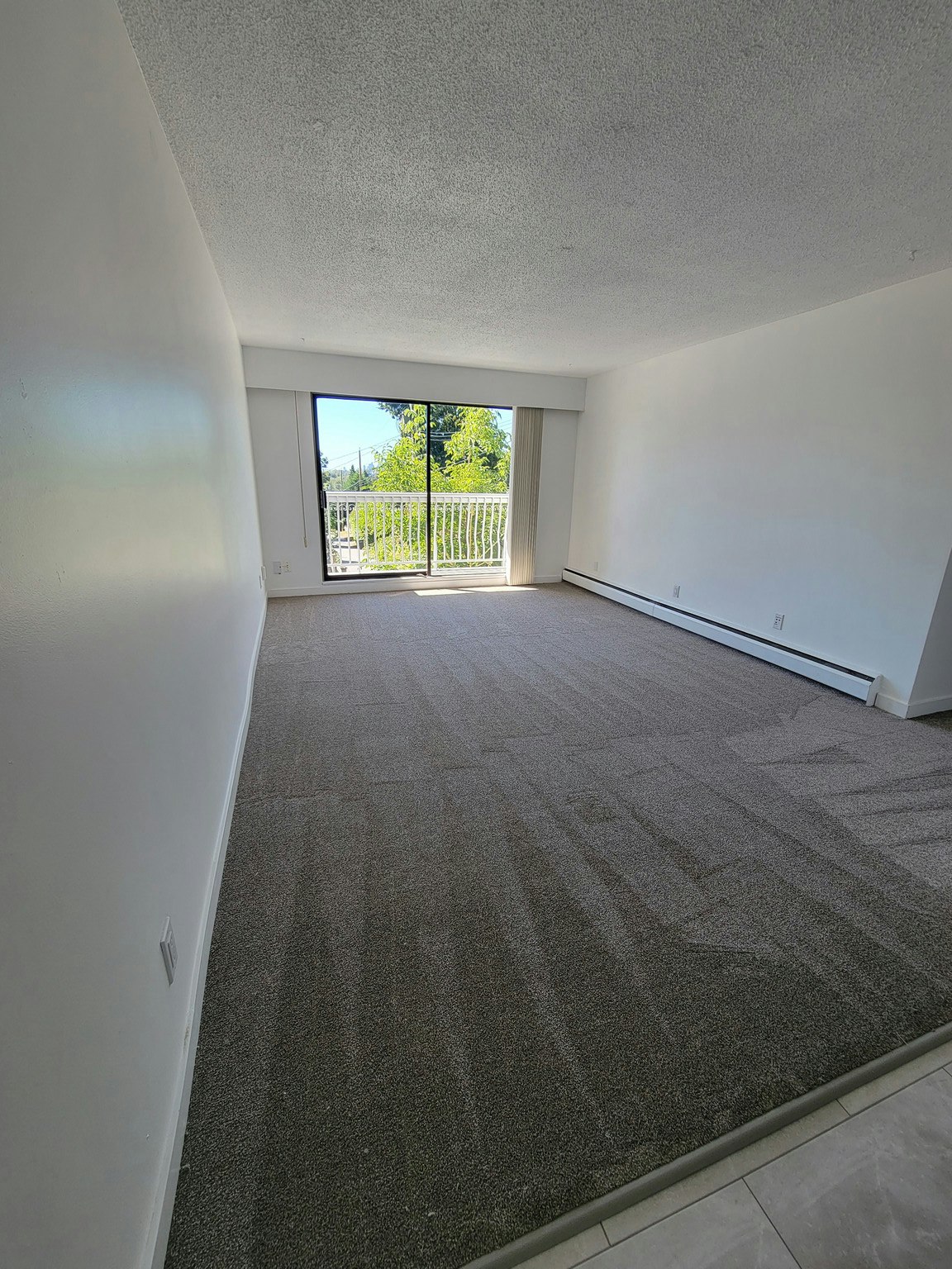 107-3055 North Road, Burnaby, BC, V3J 1R7 - 9