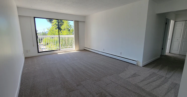 107-3055 North Road, Burnaby, BC, V3J 1R7 - 10