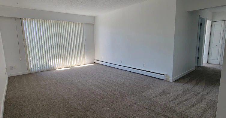 107-3055 North Road, Burnaby, BC, V3J 1R7 - 12