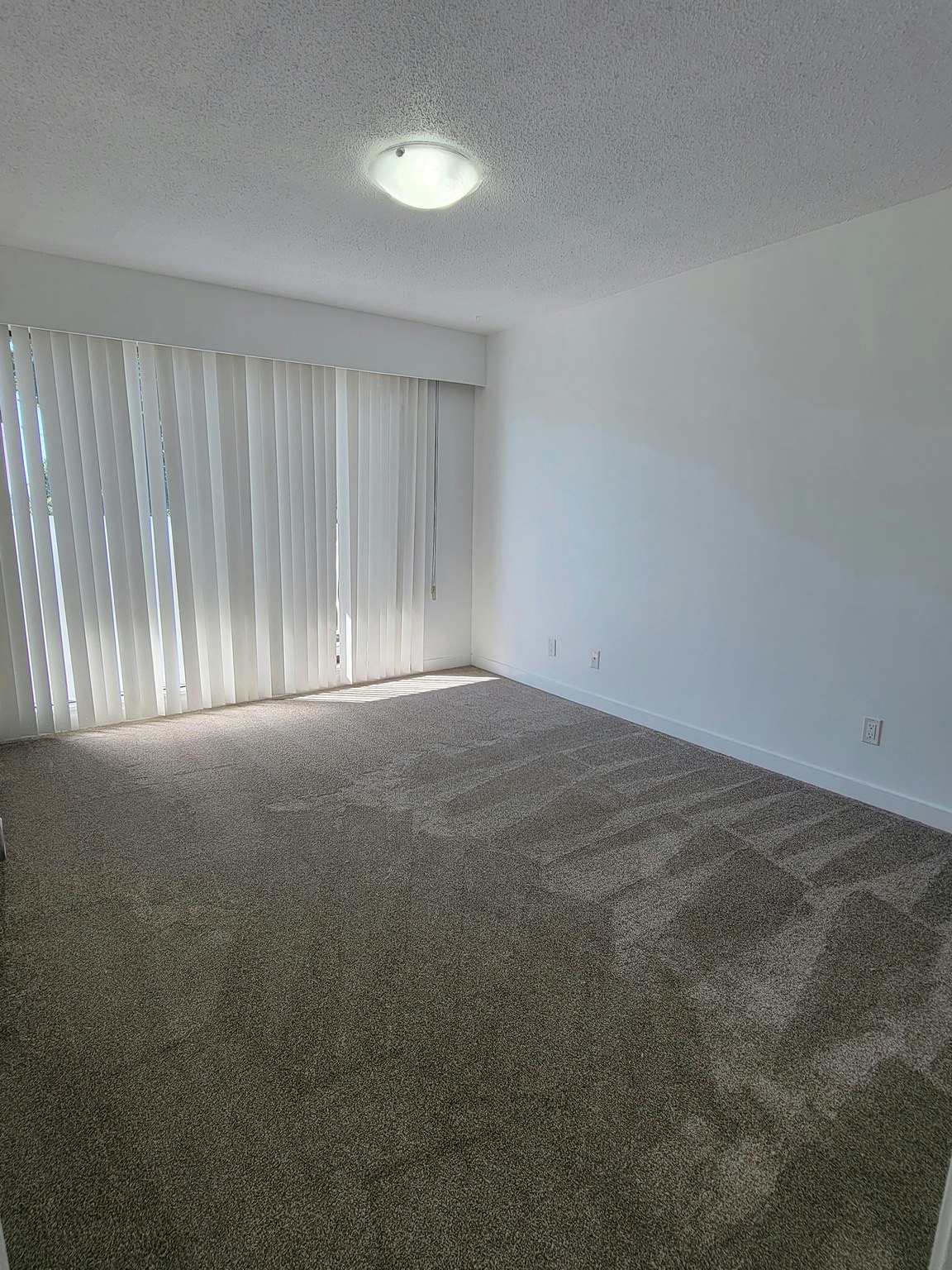 107-3055 North Road, Burnaby, BC, V3J 1R7 - 18