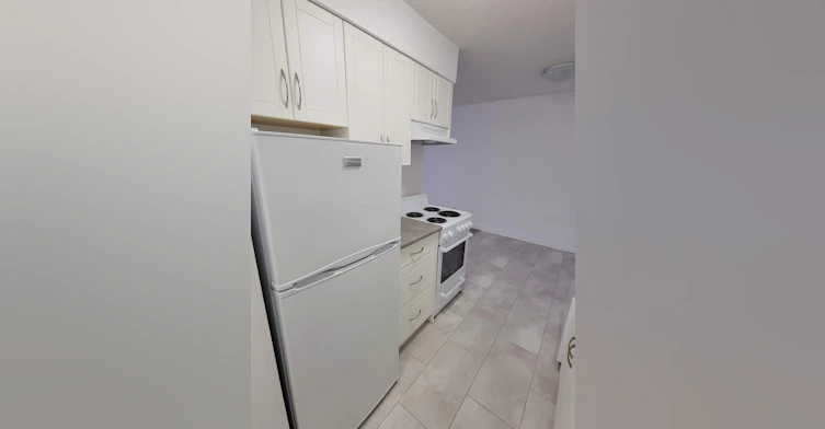106-3055 North Road, Burnaby, BC, V3J 1R7 - 2