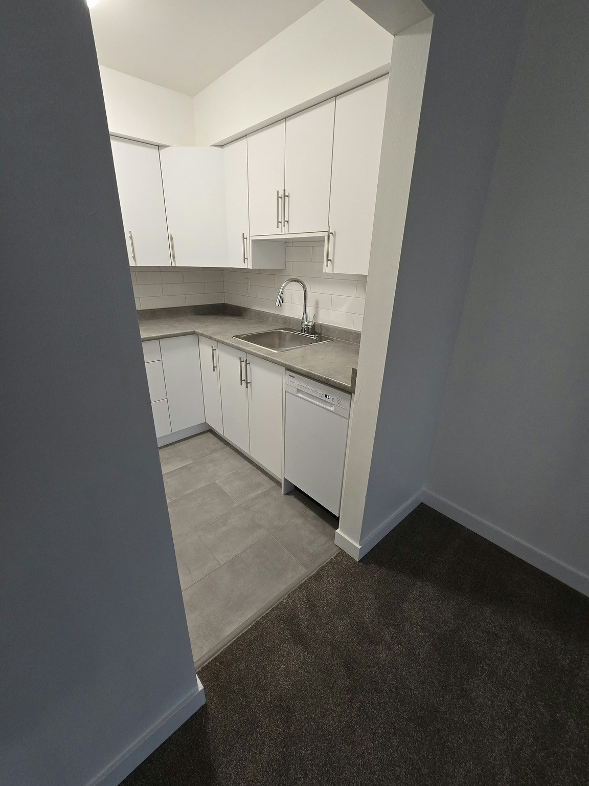 307-1033 4th Avenue, New Westminster, BC, V3M 1T3 - 3