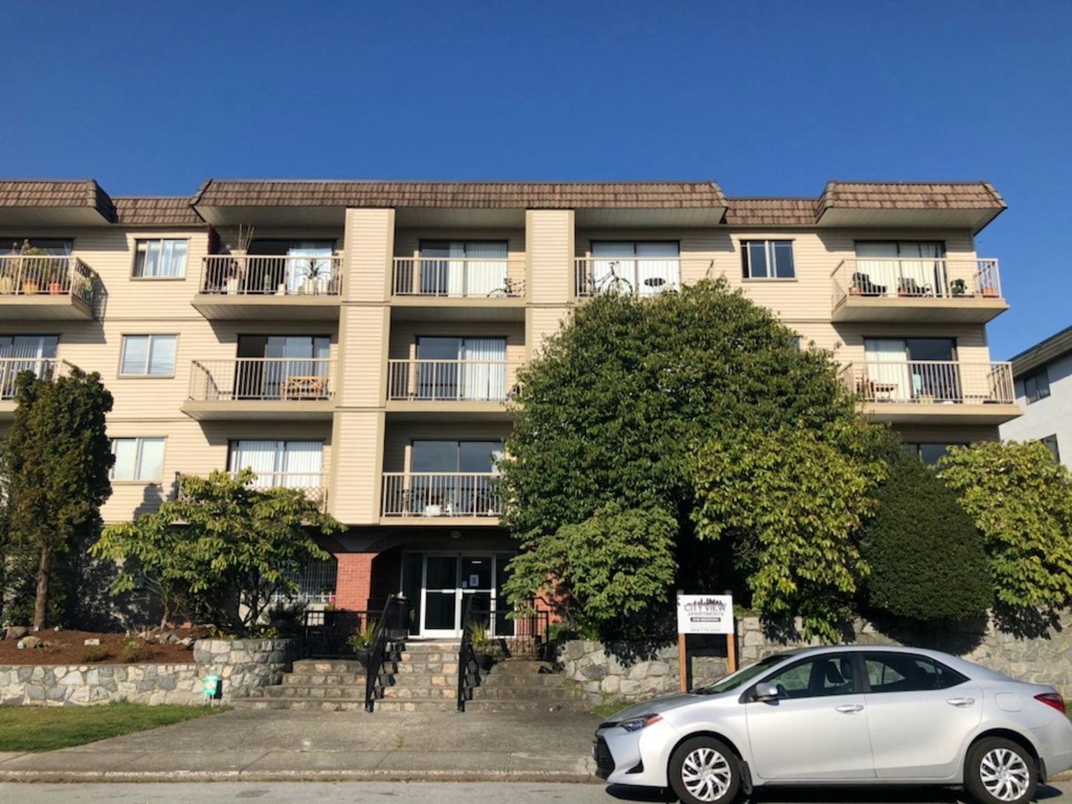 102-274 West 2nd Street, North Vancouver, BC, V7M 1C8