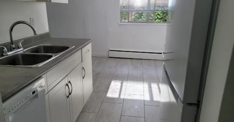 102-274 West 2nd Street, North Vancouver, BC, V7M 1C8 - 3