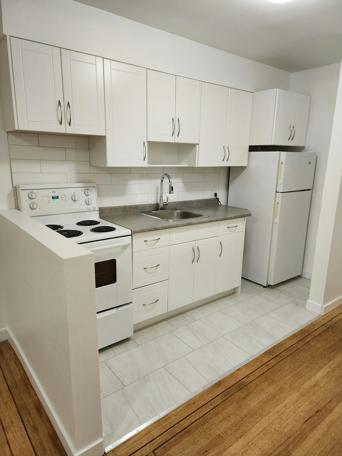 14-321 Agnes Street, New Westminster, BC, V3L 1E7 - 5