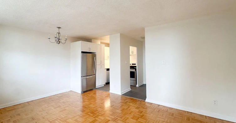 1107-199 Roehampton Avenue, Toronto, ON, M4P 1R5 - 3