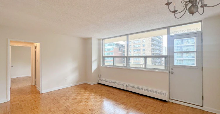 1107-199 Roehampton Avenue, Toronto, ON, M4P 1R5