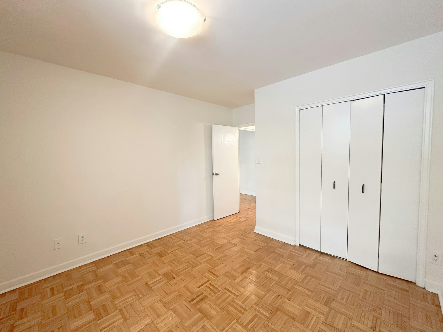 206-199 Roehampton Avenue, Toronto, ON, M4P 1R5 - 4