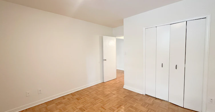 206-199 Roehampton Avenue, Toronto, ON, M4P 1R5 - 4