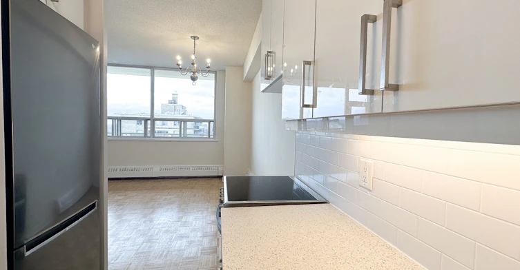 304-199 Roehampton Avenue, Toronto, ON, M4P 1R5 - 15