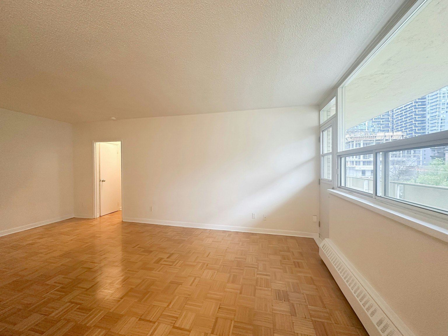 304-199 Roehampton Avenue, Toronto, ON, M4P 1R5 - 16