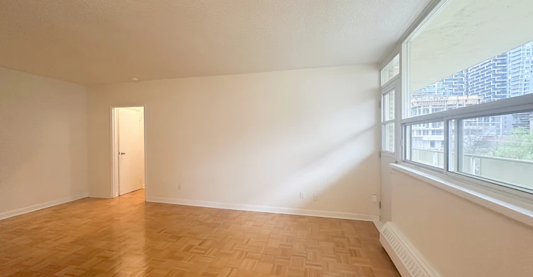 304-199 Roehampton Avenue, Toronto, ON, M4P 1R5 - 16