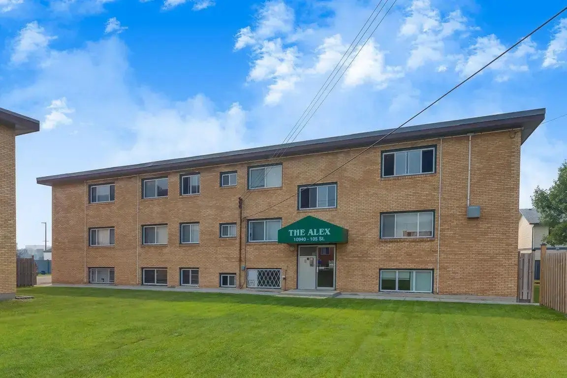 9-10940 105 Street NW, Edmonton, AB, T5H 2X4 - 37