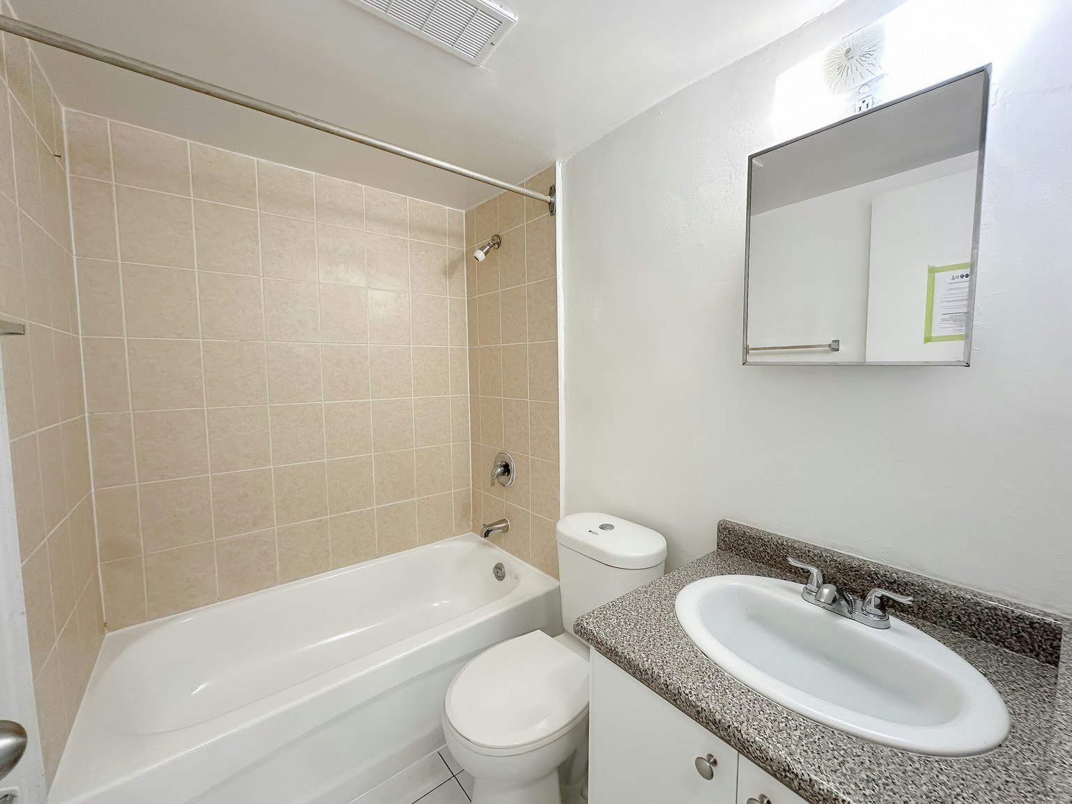 405-25 Paisley Boulevard West, Mississauga, ON, L5B 1E3 - 7