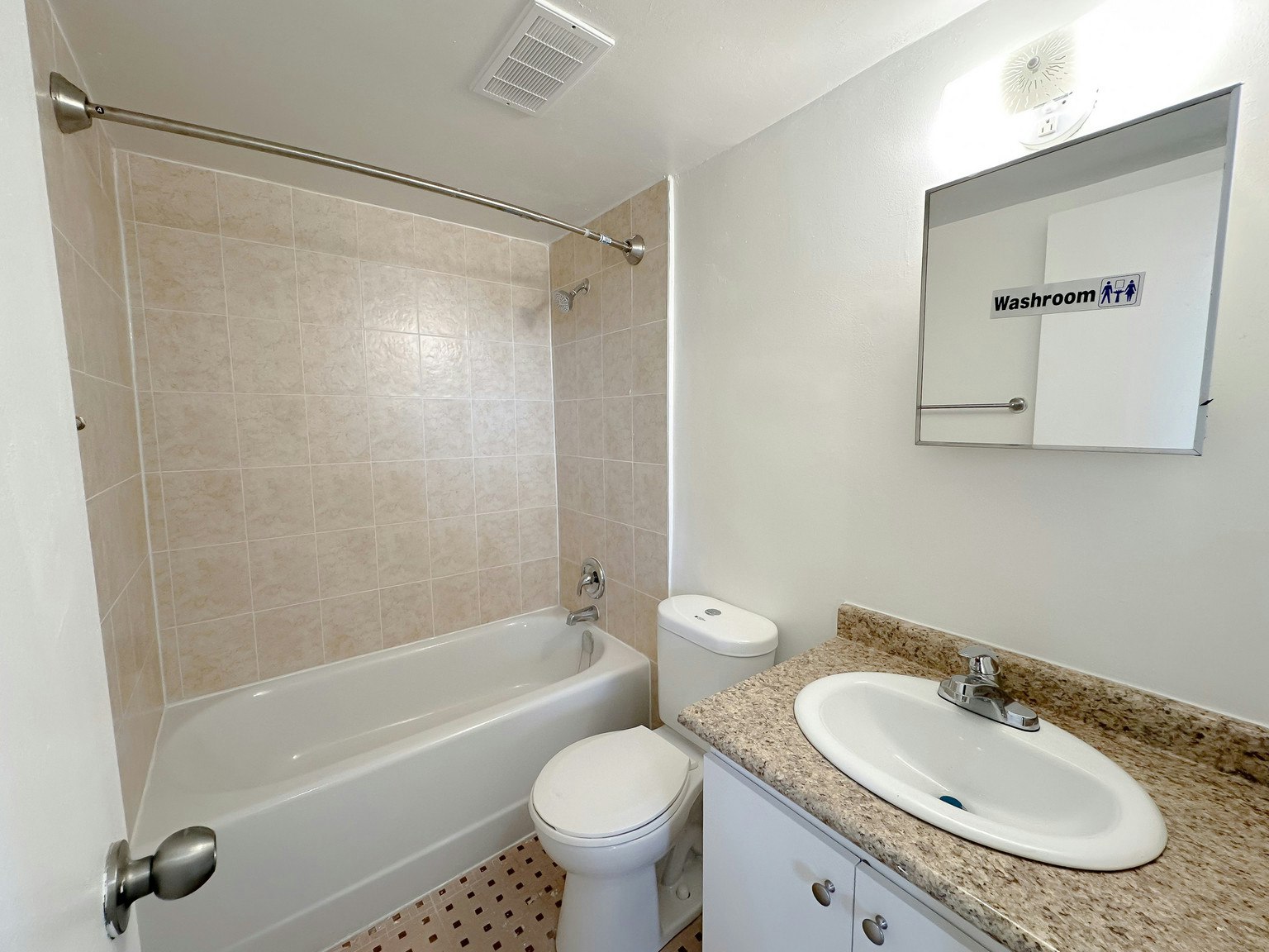 103-25 Paisley Boulevard West, Mississauga, ON, L5B 1E3 - 12