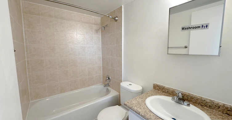 103-25 Paisley Boulevard West, Mississauga, ON, L5B 1E3 - 12