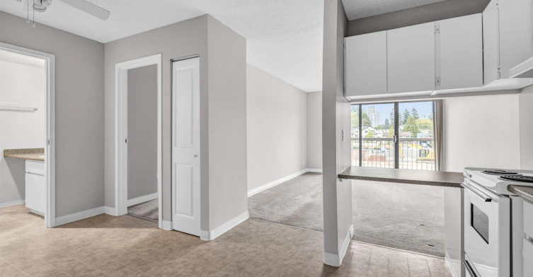 A-102-12747 102 Avenue, Surrey, BC, V3V 3E6 - 16