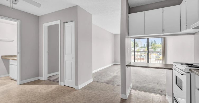 B-217-12747 102 Avenue, Surrey, BC, V3V 3E6 - 16