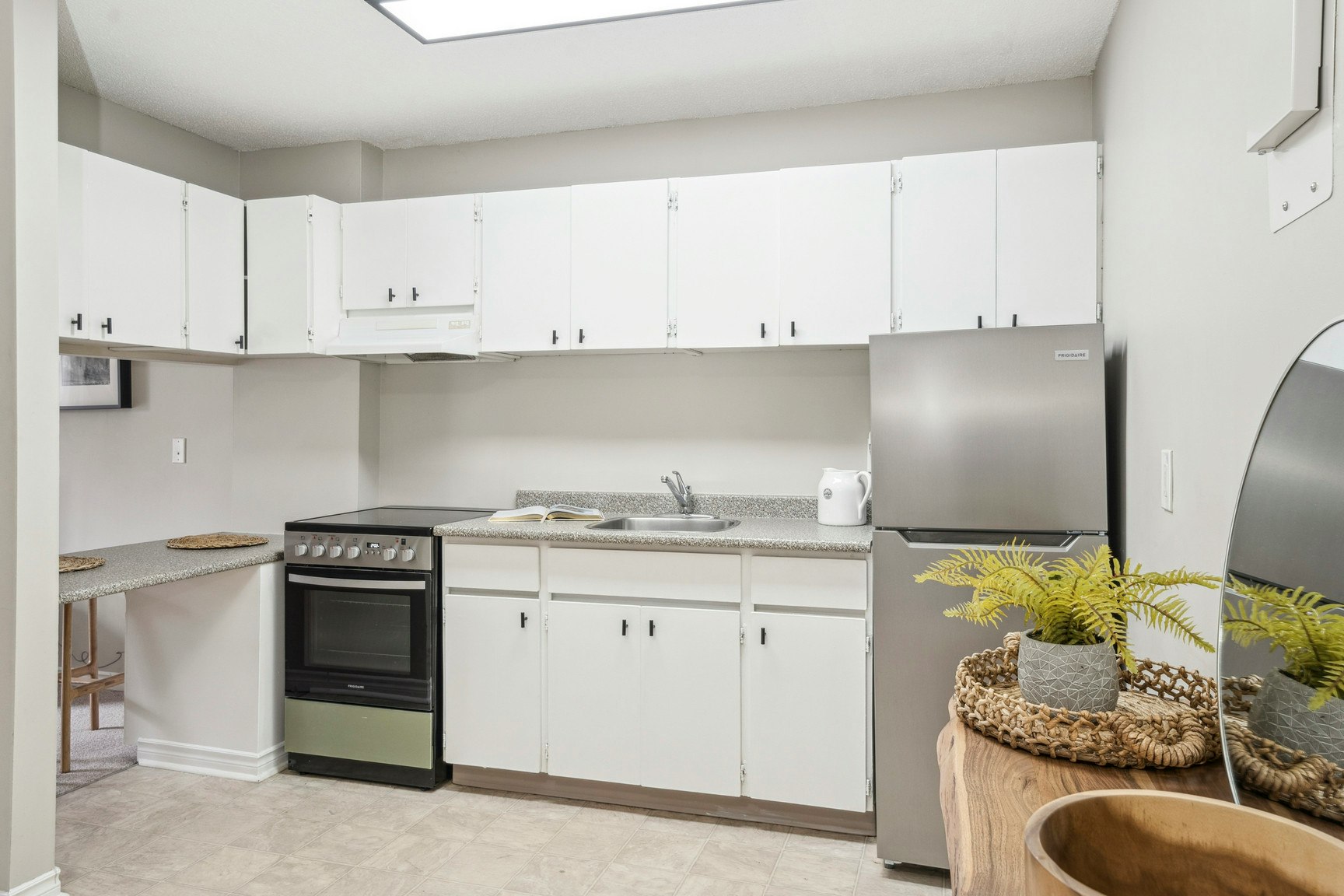 B-218-12747 102 Avenue, Surrey, BC, V3V 3E6 - 6