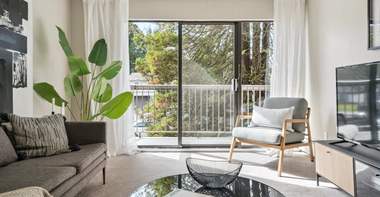 B-218-12747 102 Avenue, Surrey, BC, V3V 3E6 - 2
