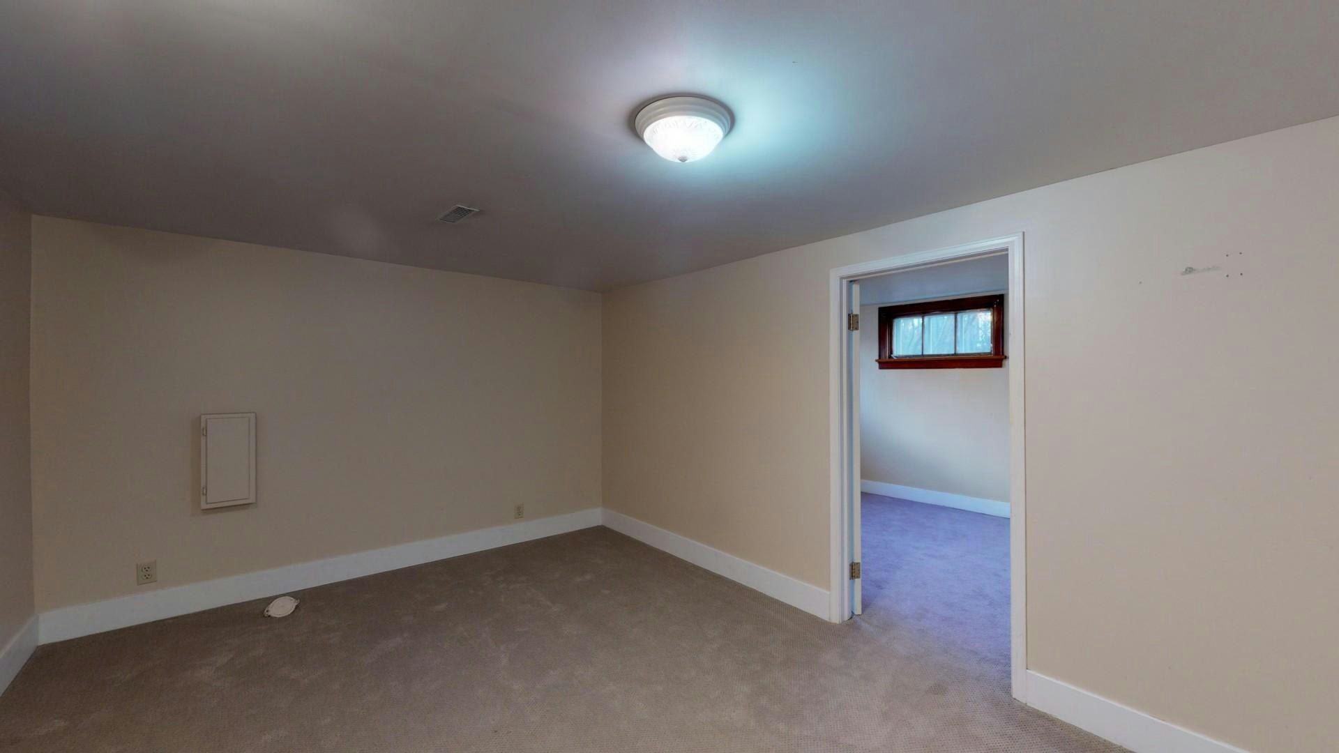 215 10 Avenue NE, Calgary, AB, T2E 0X1 - 24