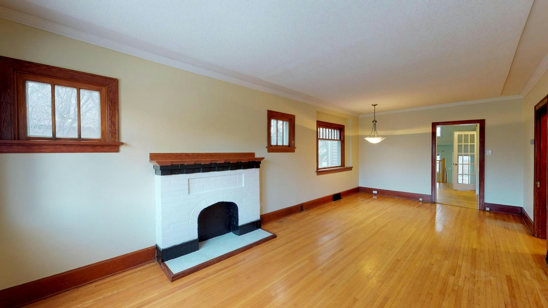 215 10 Avenue NE, Calgary, AB, T2E 0X1 - 20