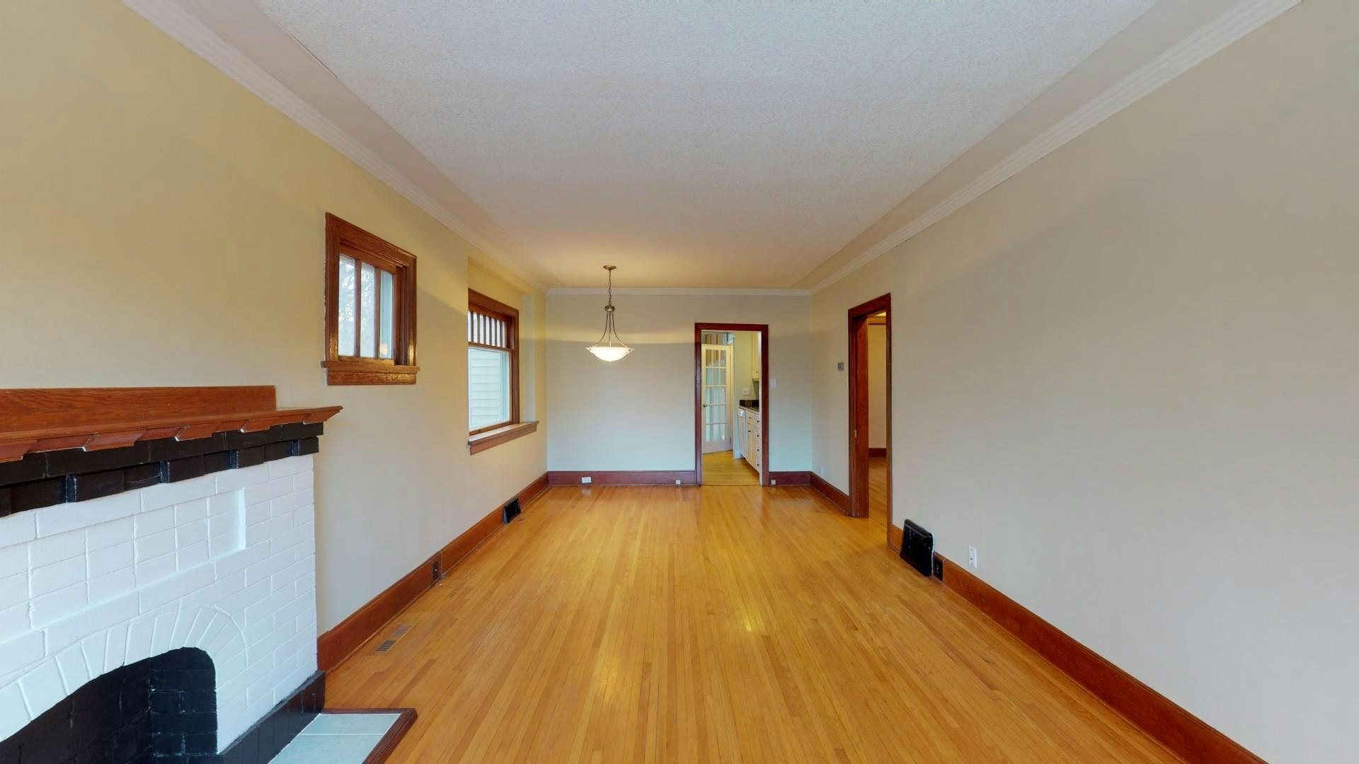 215 10 Avenue NE, Calgary, AB, T2E 0X1 - 19