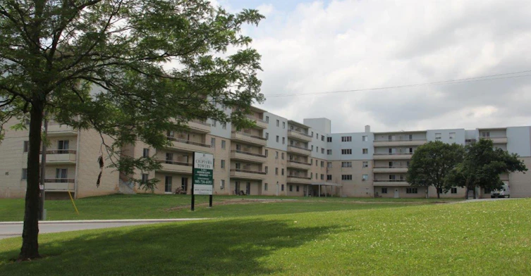508-85 First Avenue, Welland, ON, L3C 1X8