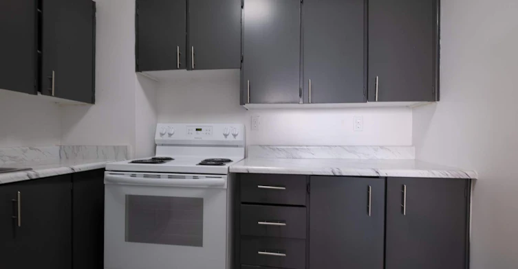 2360 Dundas Street West, Toronto, ON, M6P 4B1 - 32