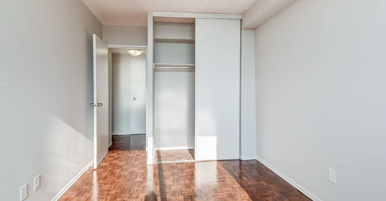 2360 Dundas Street West, Toronto, ON, M6P 4B1 - 3