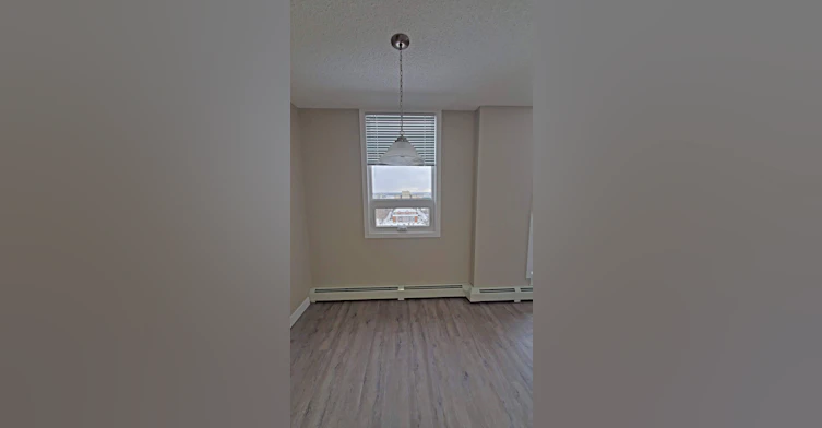 502-10035 114 Street NW, Edmonton, AB, T5K 1R6 - 7