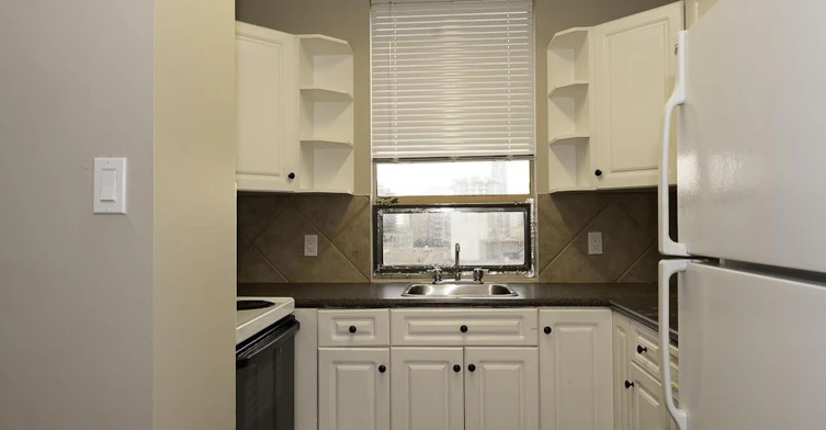 1201-10035 114 Street NW, Edmonton, AB, T5K 1R6 - 10