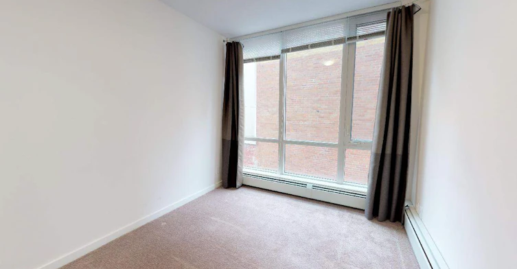 450 8 Avenue SE, Calgary, AB, T2G 1T2 - 5