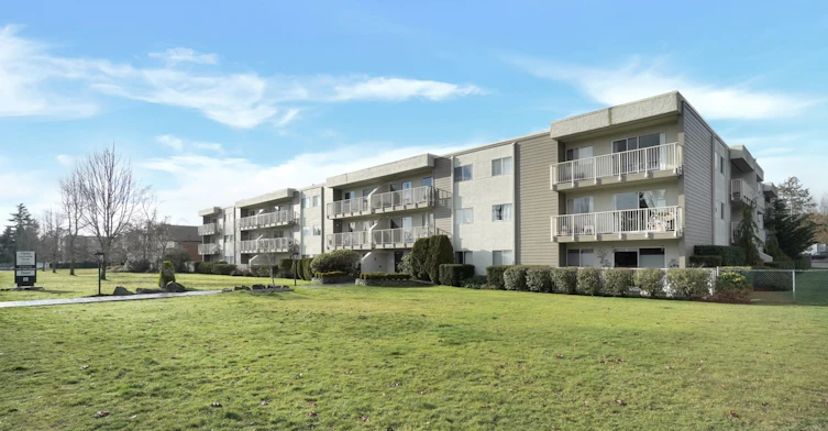 7840-306-7840 Lochside Drive, Central Saanich, BC, V8M 2E3 - 2