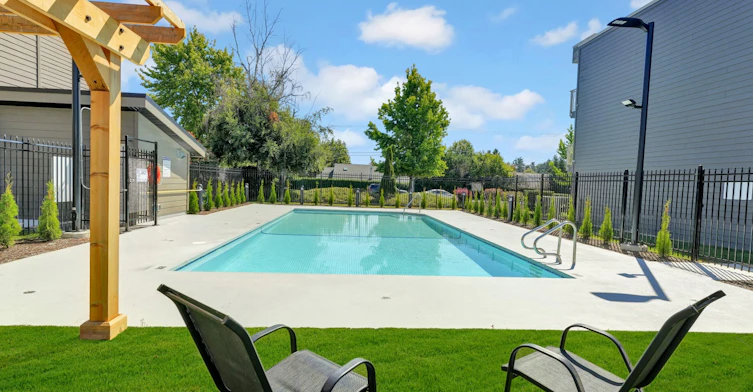 2530-218-7840 Lochside Drive, Central Saanich, BC, V8M 2E3 - 2