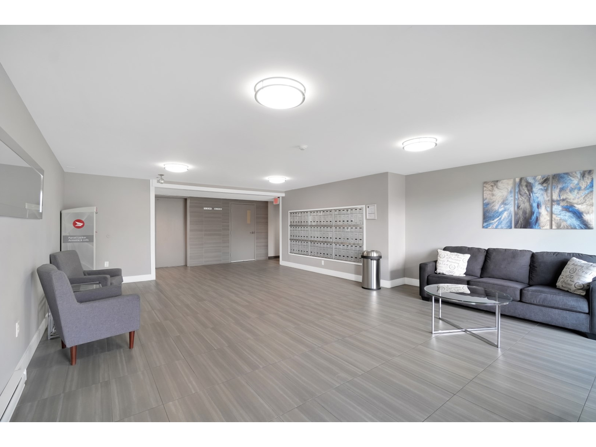 2530-218-7840 Lochside Drive, Central Saanich, BC, V8M 2E3 - 13