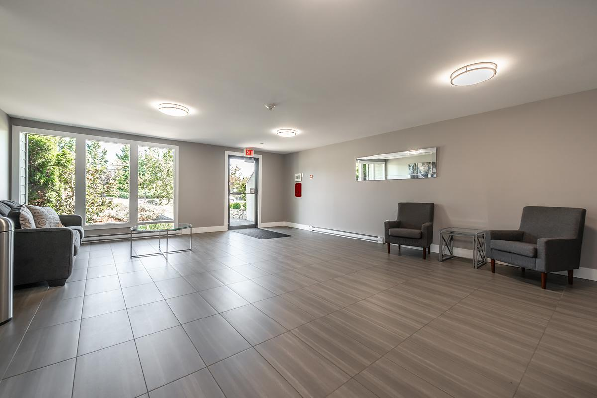 2530-218-7840 Lochside Drive, Central Saanich, BC, V8M 2E3 - 8